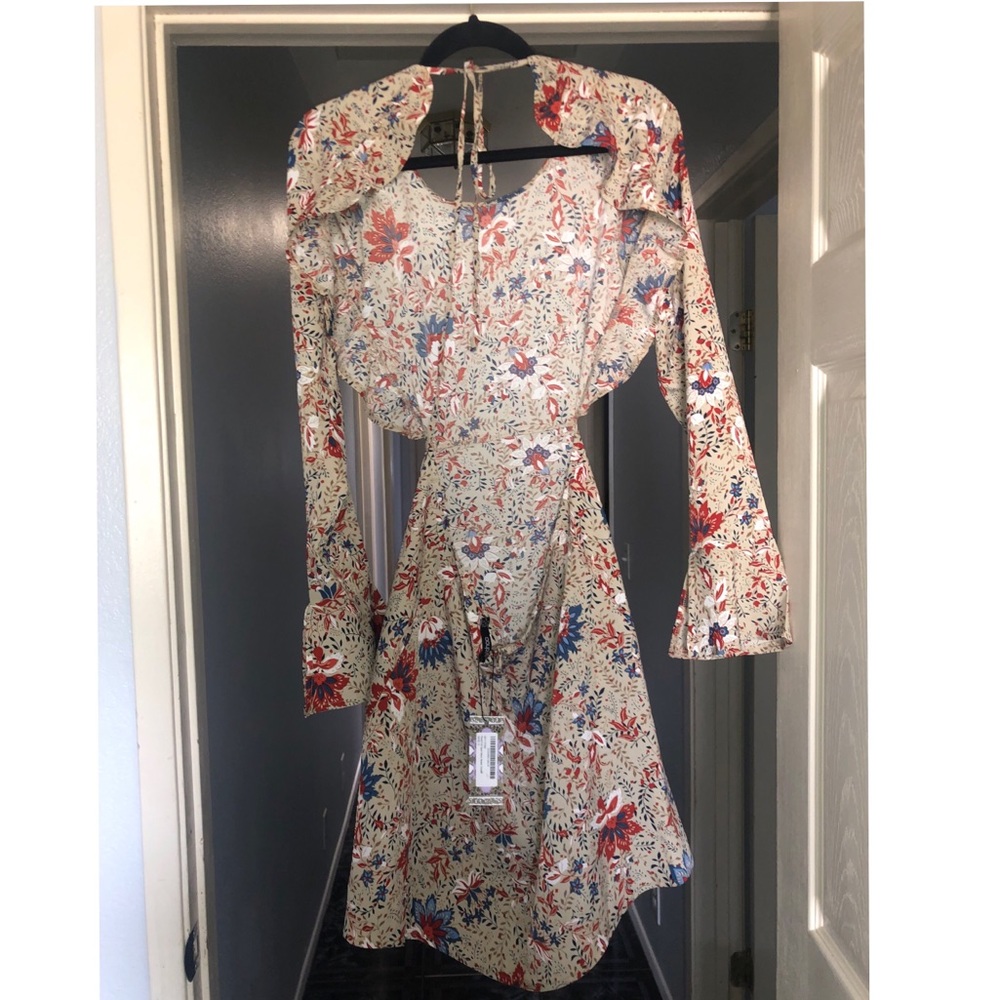Floral Open Back Dress. With Tags. Size M/L in US